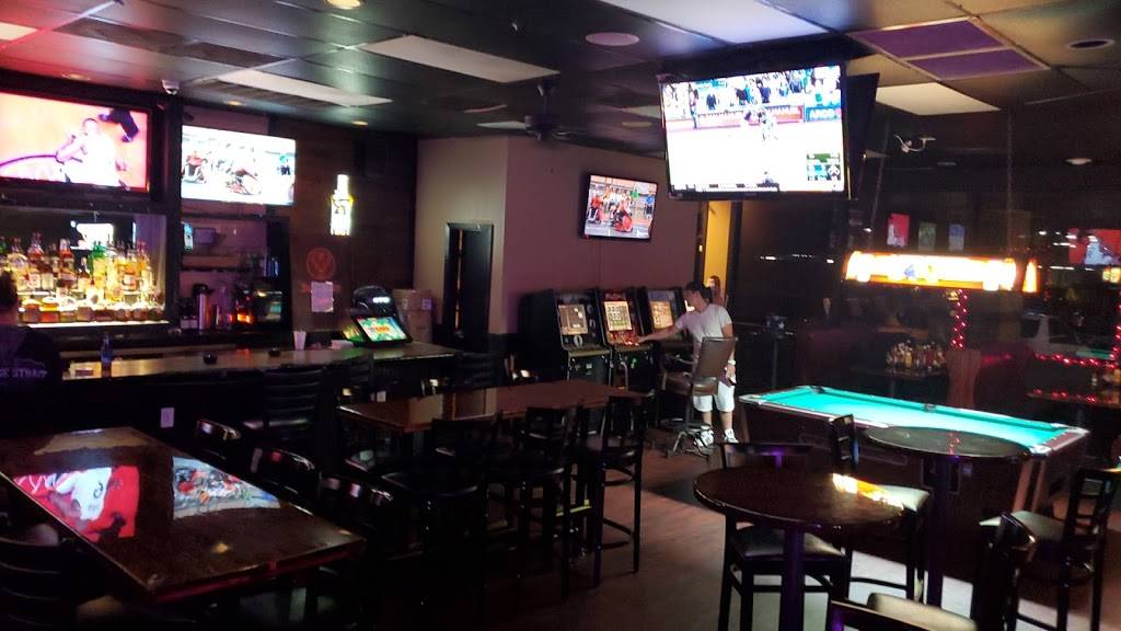 The Thirsty Texan | restaurant | 21135 TX-249, Houston, TX 77070, USA | 2812578901 OR +1 281-257-8901