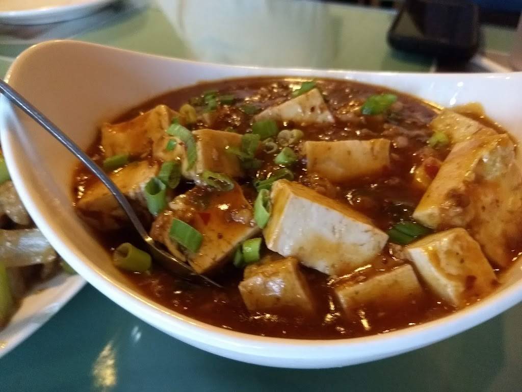 Happy Dragon Restaurant | restaurant | 2308 East St, Tracy, CA 95376, USA | 2098353453 OR +1 209-835-3453