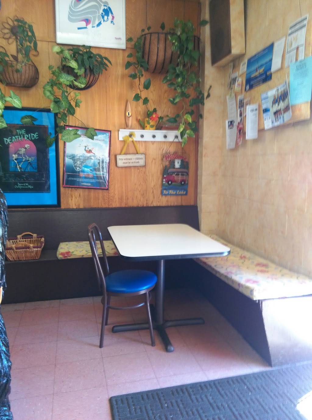 Yellow Submarine | meal takeaway | 983 Tallac Ave, South Lake Tahoe, CA 96150, USA | 5305418808 OR +1 530-541-8808