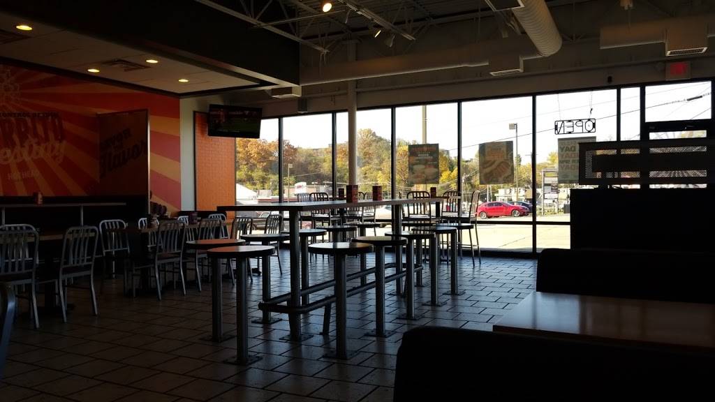 Hot Head Burritos | restaurant | 94 Carothers Rd, Newport, KY 41071, USA | 8595812626 OR +1 859-581-2626