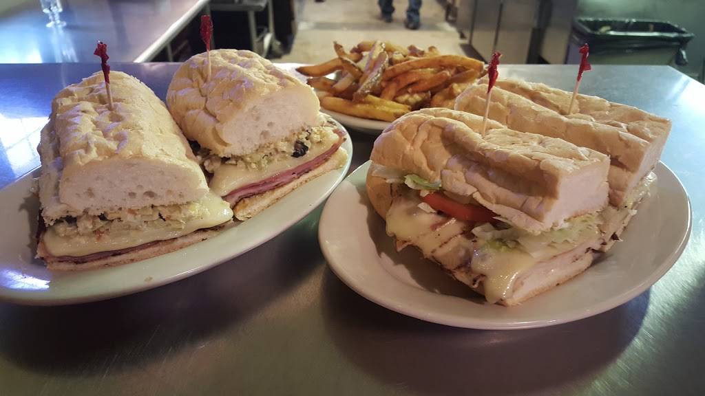 Georges Restaurants | restaurant | 15321 George Oneal Rd, Baton Rouge, LA 70817, USA | 2257555700 OR +1 225-755-5700