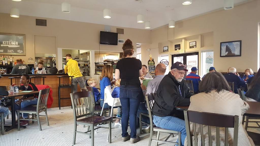 The Kitchen | restaurant | 725 E Douglas Ave, Wichita, KS 67202, USA | 3169282899 OR +1 316-928-2899