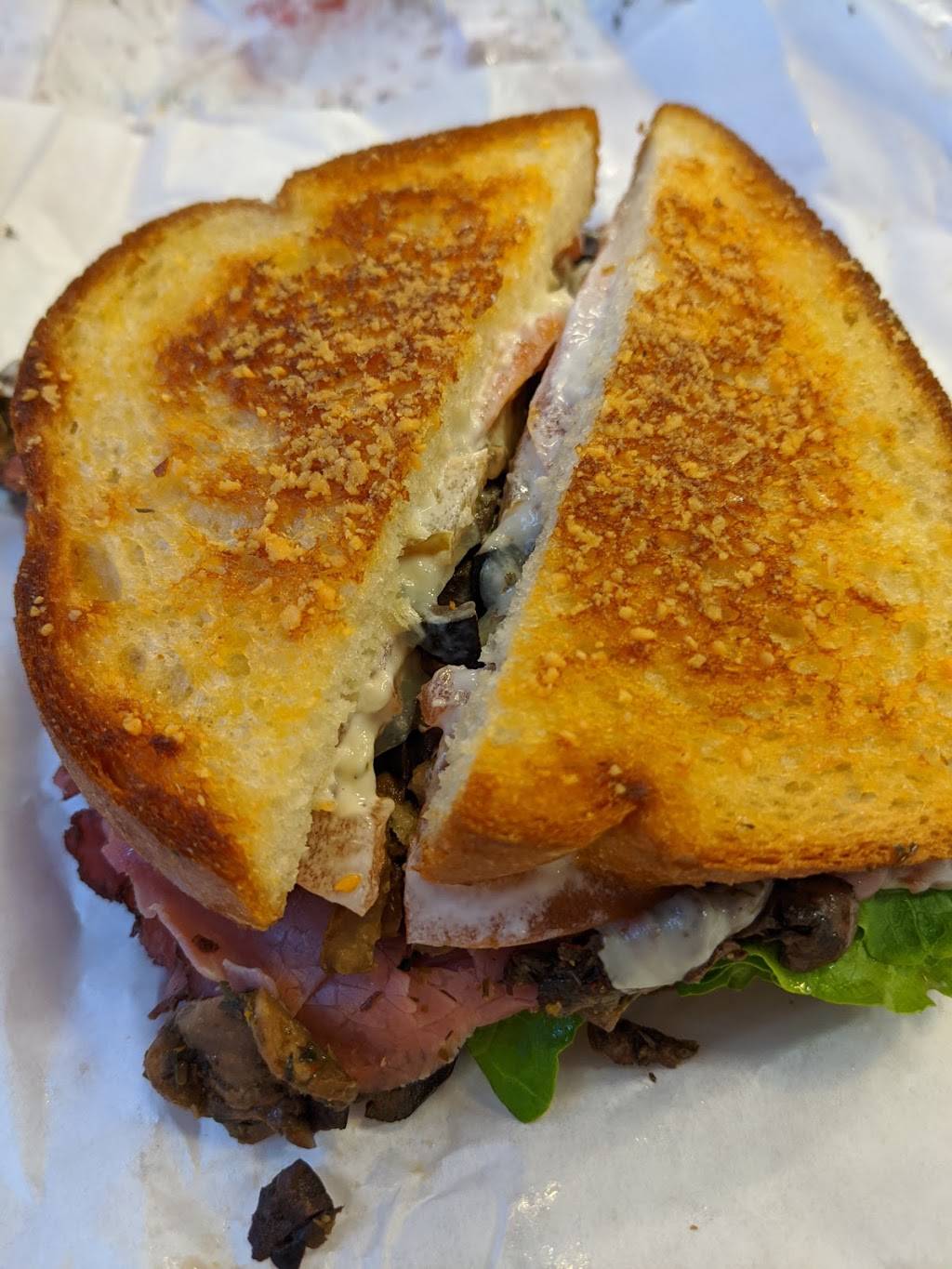 Gandolfos New York Deli | restaurant | 1085 N Canyon Creek Pkwy, Spanish Fork, UT 84660, USA | 8017949990 OR +1 801-794-9990