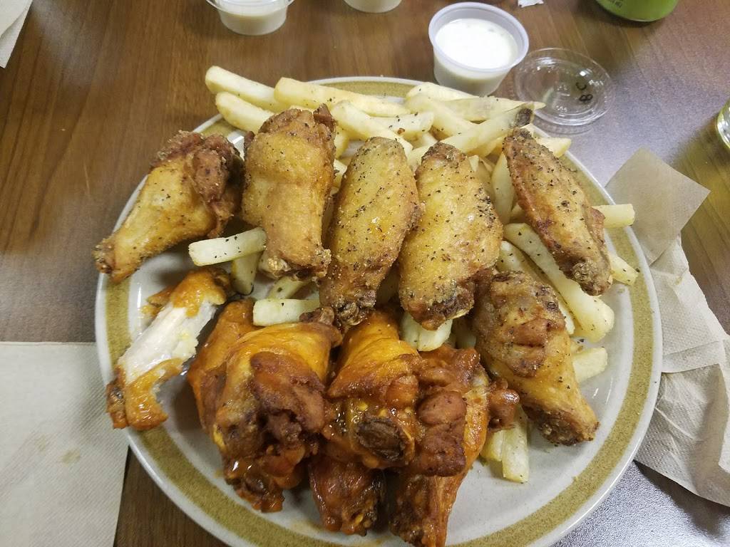 Its A Wing Thing | restaurant | 5839 Forest Hills Rd, Rockford, IL 61114, USA | 8157087157 OR +1 815-708-7157
