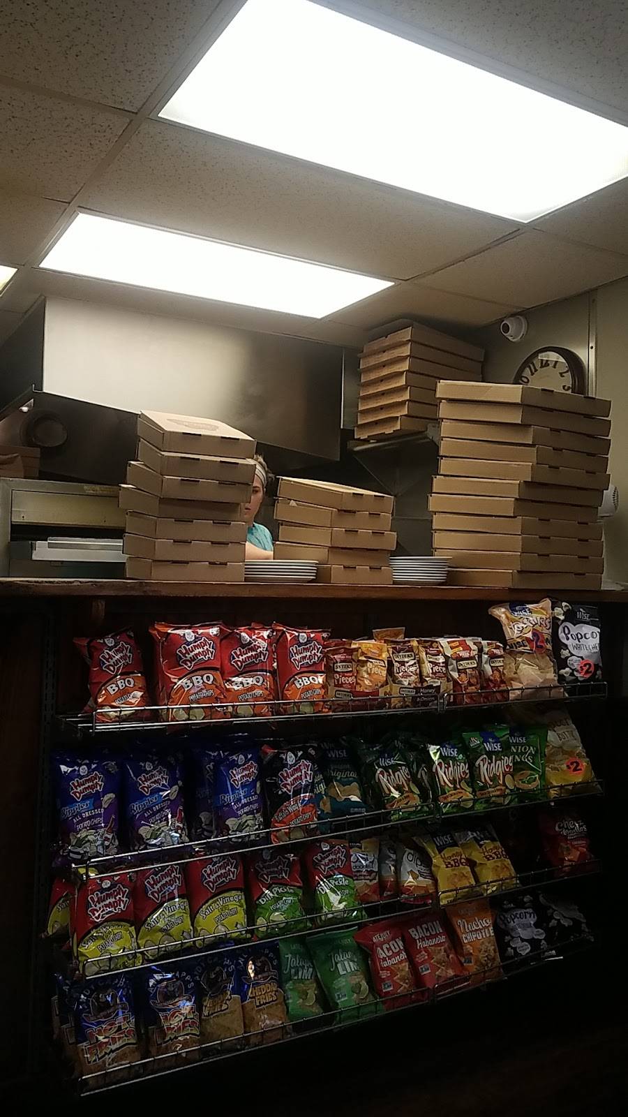 Pats Pizza of Scarborough | restaurant | 209 US-1, Scarborough, ME 04074, USA | 2078838441 OR +1 207-883-8441