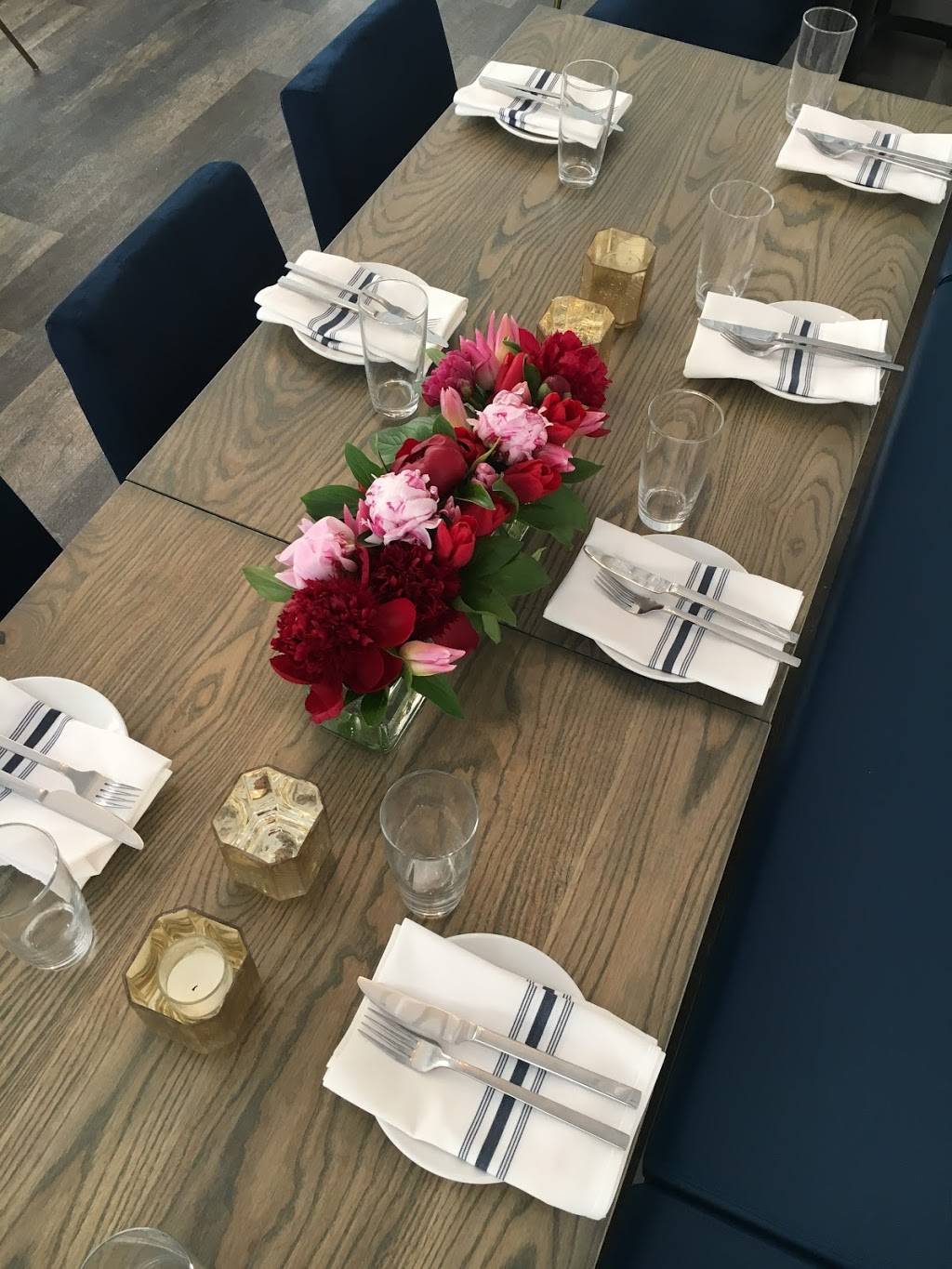 Nicks on Madison | restaurant | 3131 E Madison St suite #100, Seattle, WA 98112, USA | 2069007960 OR +1 206-900-7960