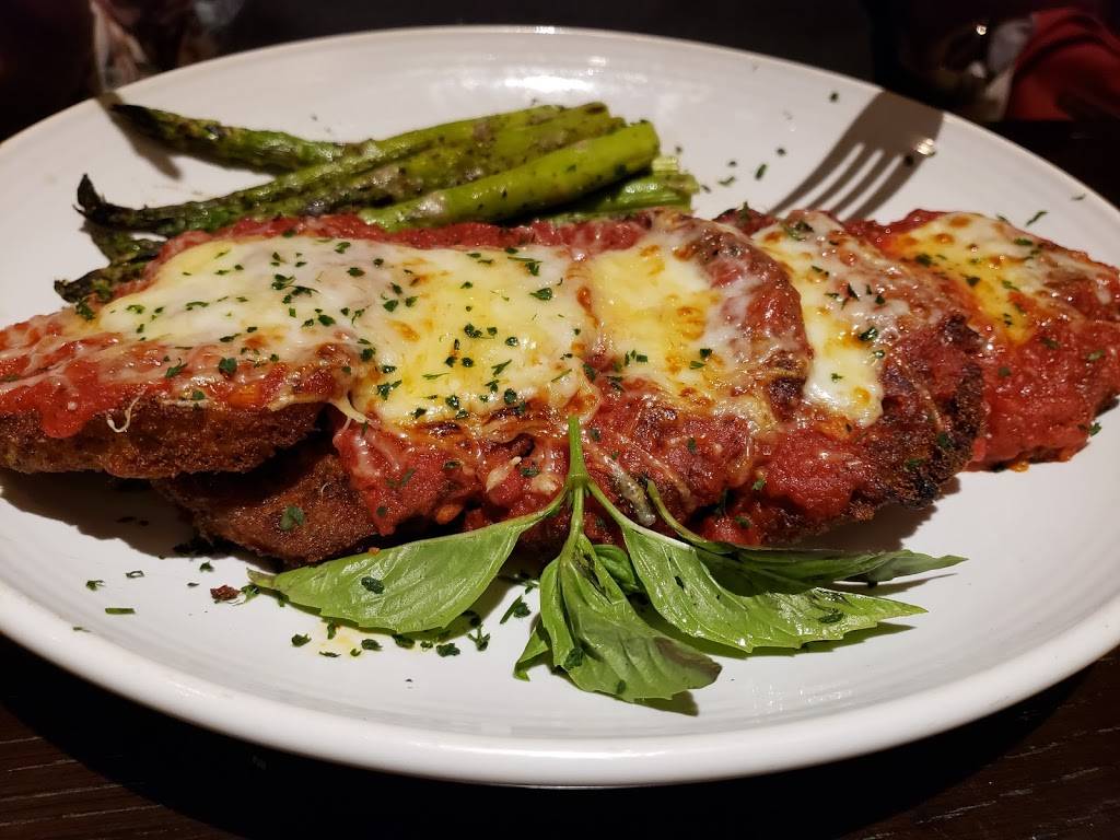 Carrabbas Italian Grill | restaurant | 1645 Niagara Falls Blvd, Amherst, NY 14228, USA | 7168335003 OR +1 716-833-5003