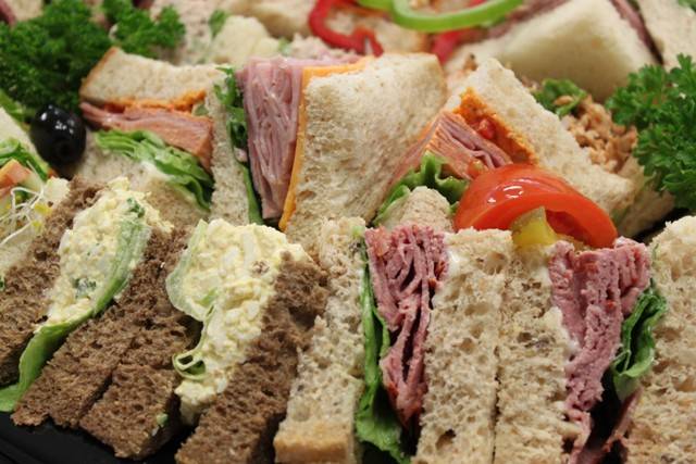 DeliWorks | restaurant | 40 Weber St E, Kitchener, ON N2H 6R3, Canada | 5195790777 OR +1 519-579-0777