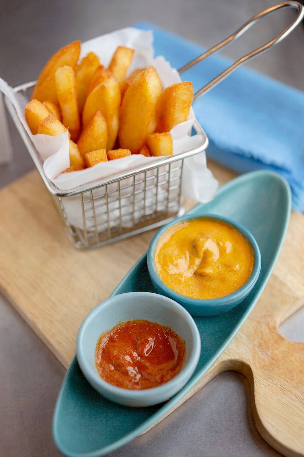 Art of Dosa Delivery & Commissary | restaurant | 2032 W Hubbard St, Chicago, IL 60612, USA | 3128996238 OR +1 312-899-6238