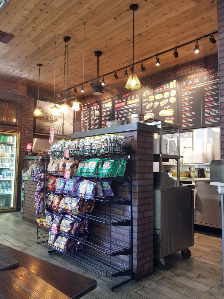 Knockout Deli | restaurant | 4919 Convoy St, San Diego, CA 92111, USA | 8582795292 OR +1 858-279-5292