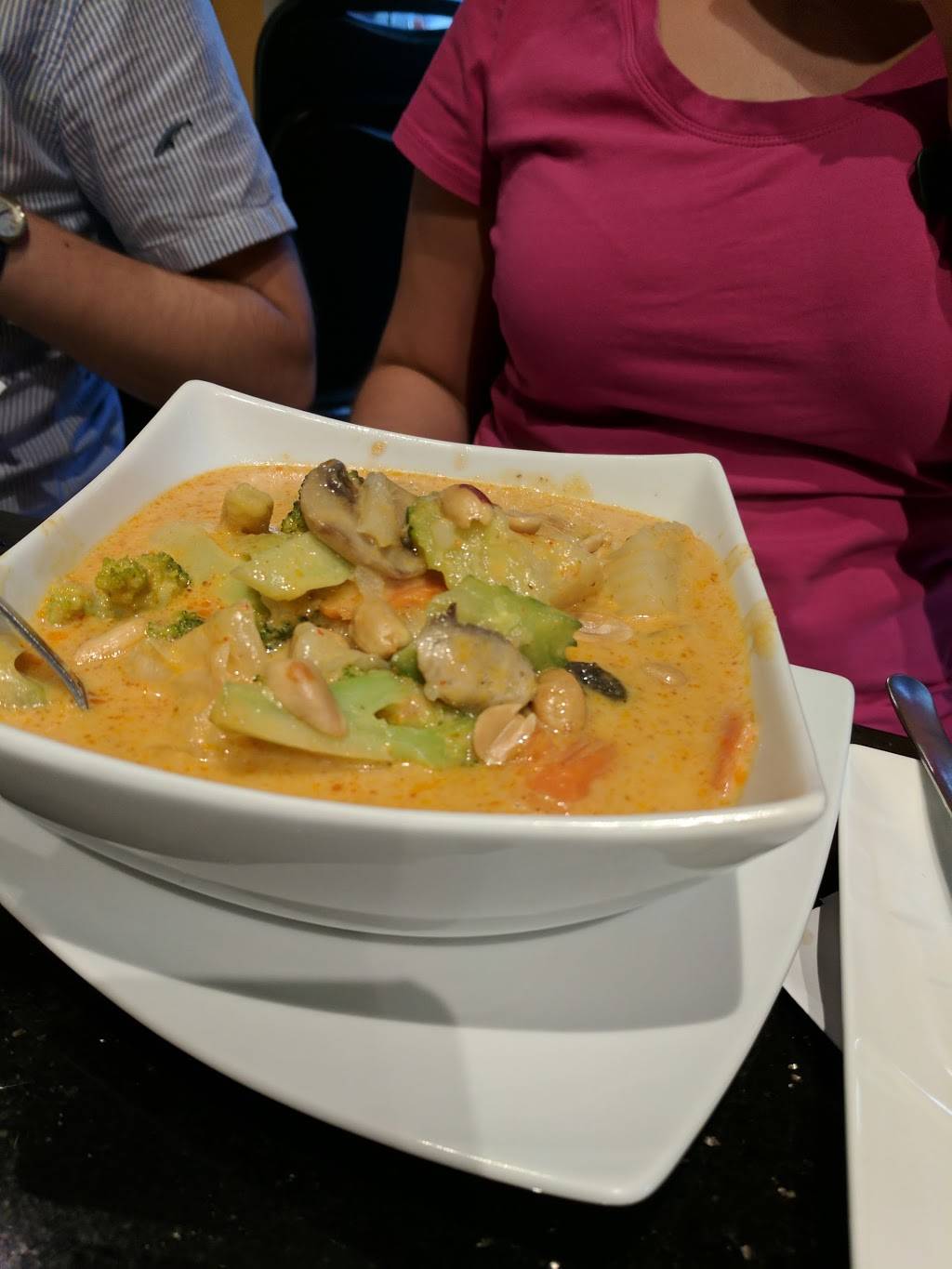 Pad Thai | restaurant | 4858, 119 W Boyd St, Norman, OK 73069, USA | 4053605551 OR +1 405-360-5551