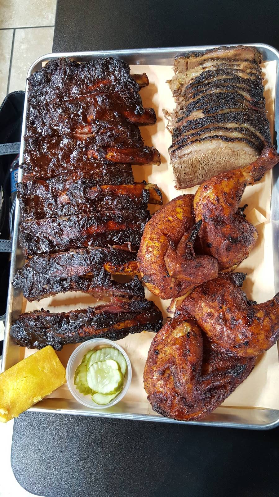 A.B.’s amazing Ribs | restaurant | 27310 Ford Rd, Dearborn Heights, MI 48127, USA | 3139142159 OR +1 313-914-2159