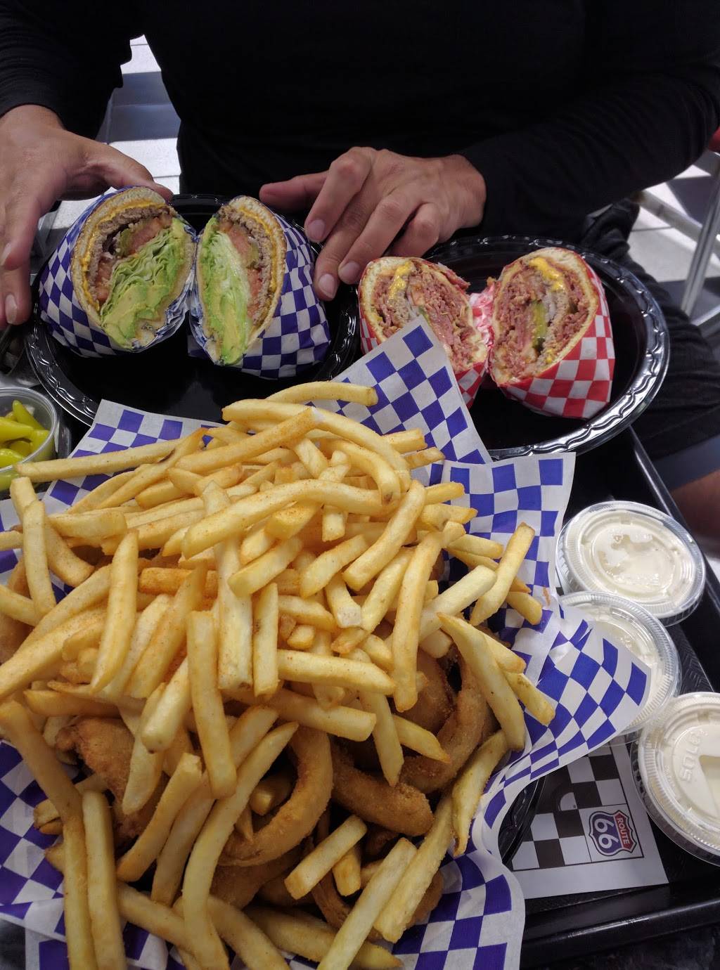 Legends Burgers | restaurant | 1645 N Mountain Ave, Upland, CA 91784, USA | 9099496363 OR +1 909-949-6363
