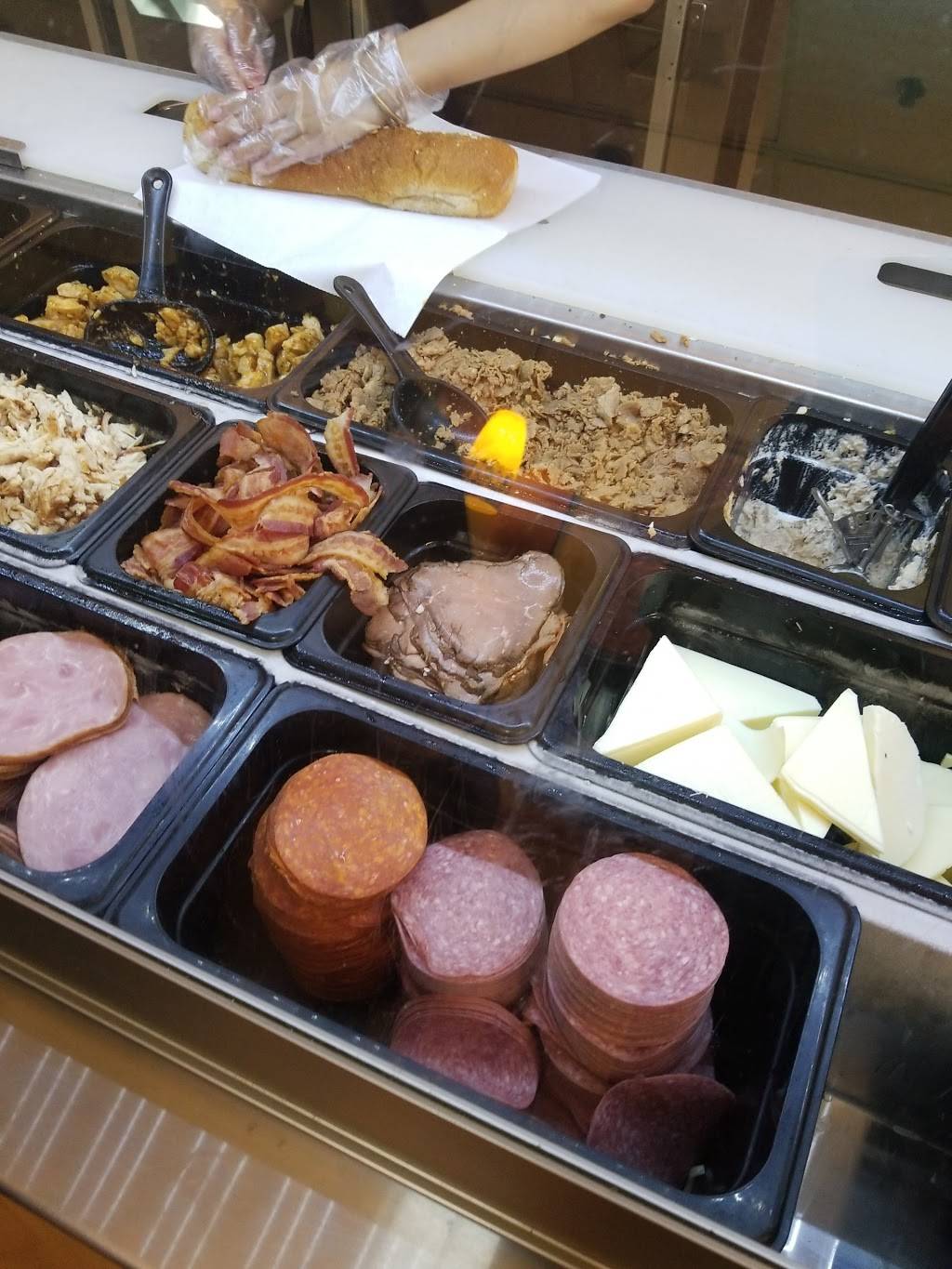 Subway | restaurant | 5800 W Capitol Dr Space #31, Midtown Center, Milwaukee, WI 53216, USA | 4144447827 OR +1 414-444-7827