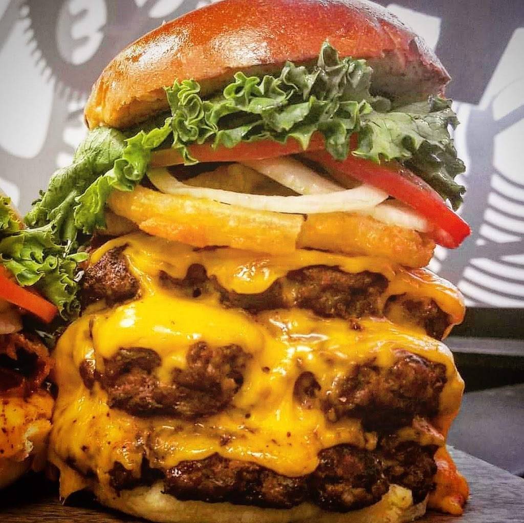 Burger factory Oshawa | restaurant | 53 Conlin Rd E, Oshawa, ON L1G 7W1, Canada | 9054335505 OR +1 905-433-5505