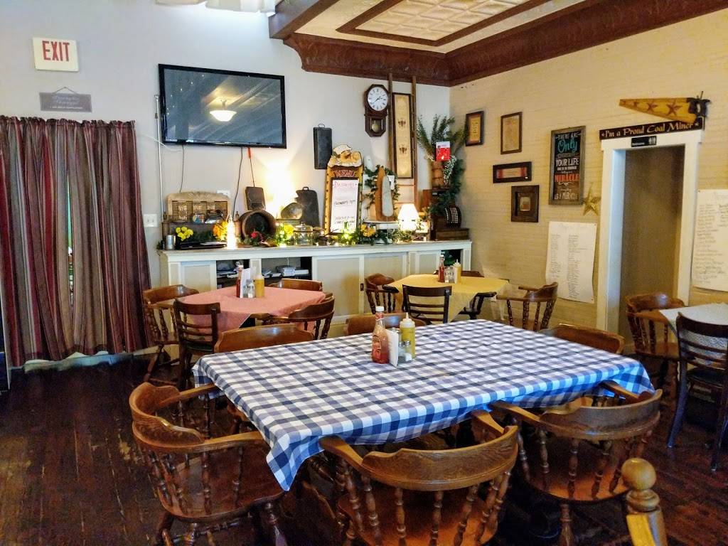 Coal Bucket Restuarant | restaurant | 238 W Main St, Kitzmiller, MD 21538, USA | 3014533377 OR +1 301-453-3377