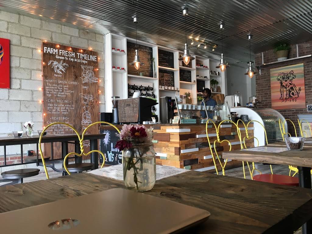 Ohmies Coffee Bar + Yoga Studio | cafe | 919 N Wood Ave, Roselle, NJ 07203, USA | 9082411602 OR +1 908-241-1602