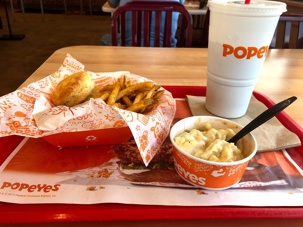 Popeyes® Louisiana Kitchen | restaurant | 3108 E Kansas Ave, Garden City, KS 67846, USA | 6208056900 OR +1 620-805-6900