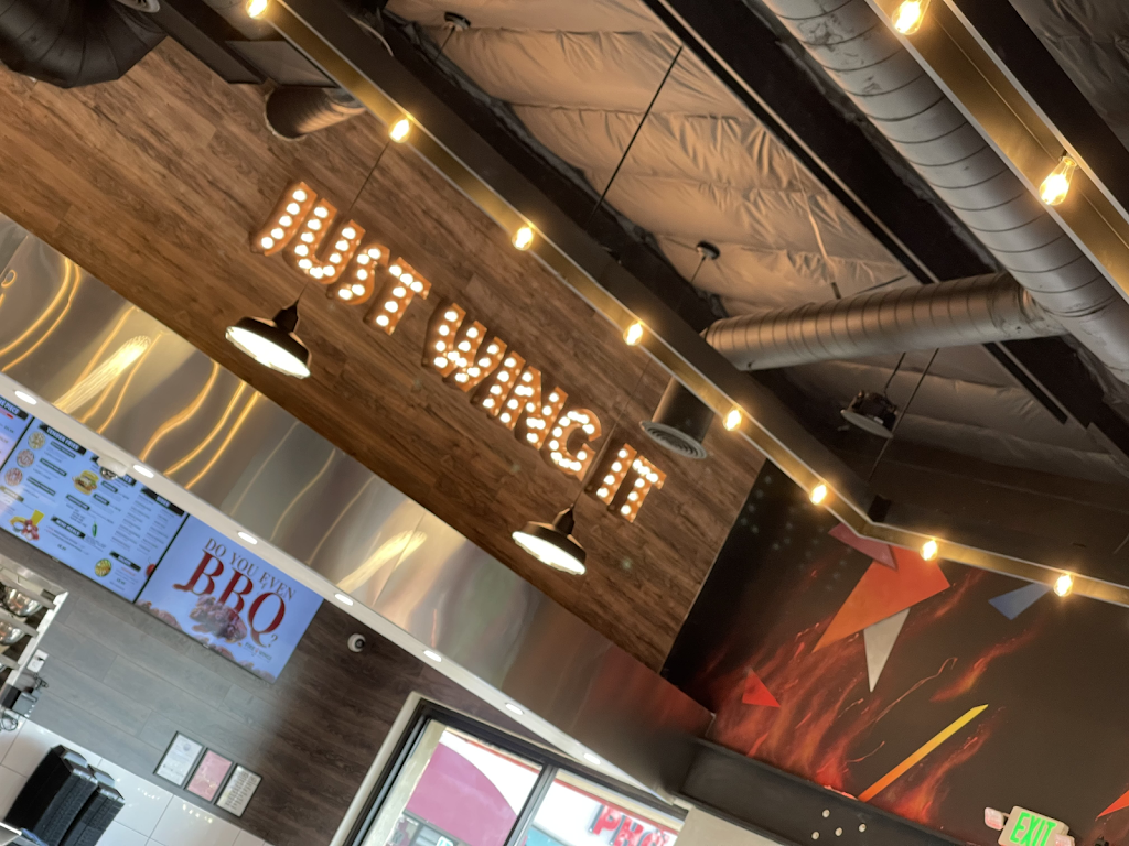 Fire Wings Fountain Valley | restaurant | 18120 Brookhurst St, Fountain Valley, CA 92708, USA | 6573012025 OR +1 657-301-2025