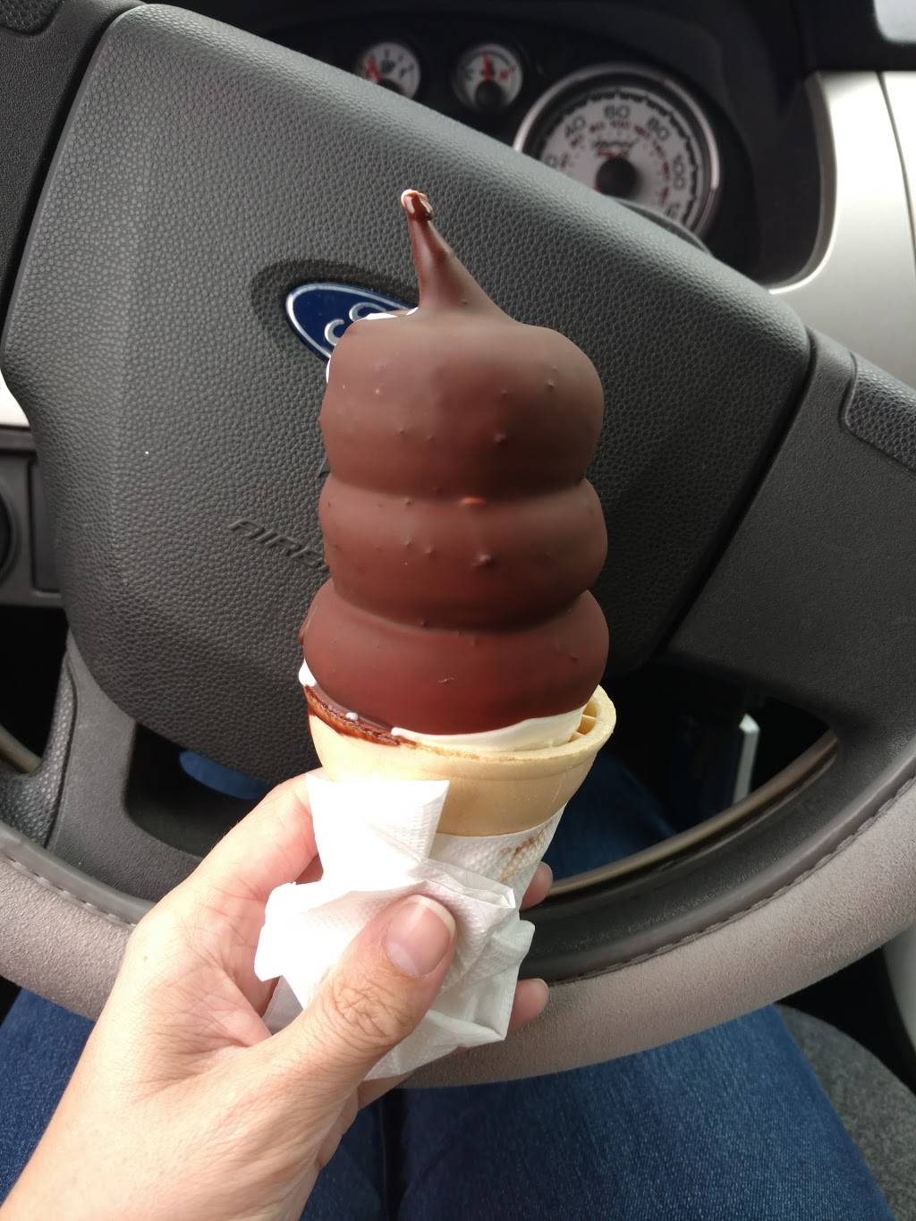 Dairy Queen Grill & Chill | restaurant | 691 E Wilbeth Rd, Akron, OH 44306, USA | 3307242050 OR +1 330-724-2050