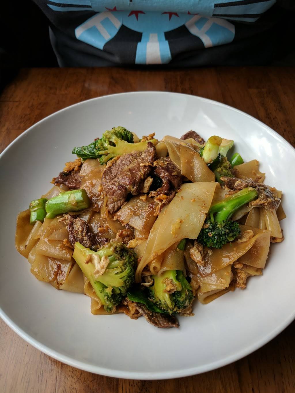 Kinnaree Thai Kitchen | restaurant | 2415 N Ashland Ave, Chicago, IL 60614, USA | 7736665455 OR +1 773-666-5455