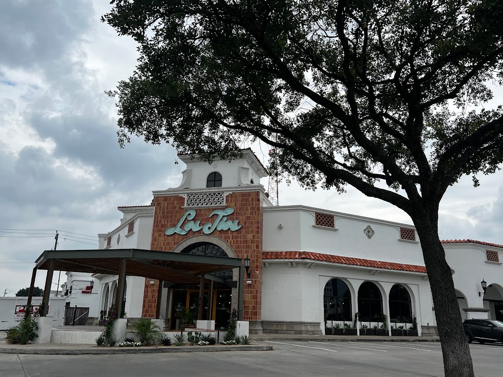 Los Tios | restaurant | 5192 Buffalo Speedway, West University Place, TX 77005, USA | 7134327131 OR +1 713-432-7131