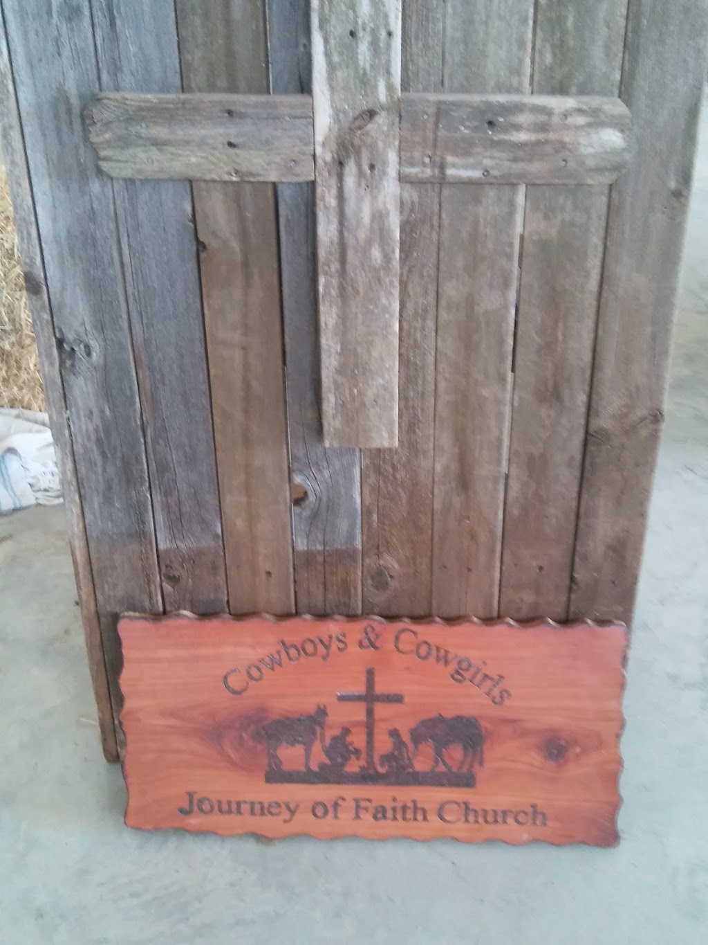 5R Bar&Grill | restaurant | 6623 TX-304, Rosanky, TX 78953, USA | 8305404409 OR +1 830-540-4409