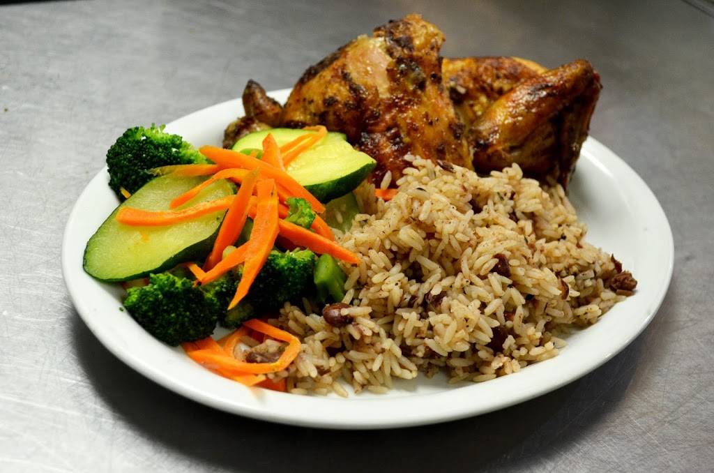 Caribbean Plate | restaurant | 133 E Annandale Rd, Falls Church, VA 22046, USA | 7039428580 OR +1 703-942-8580