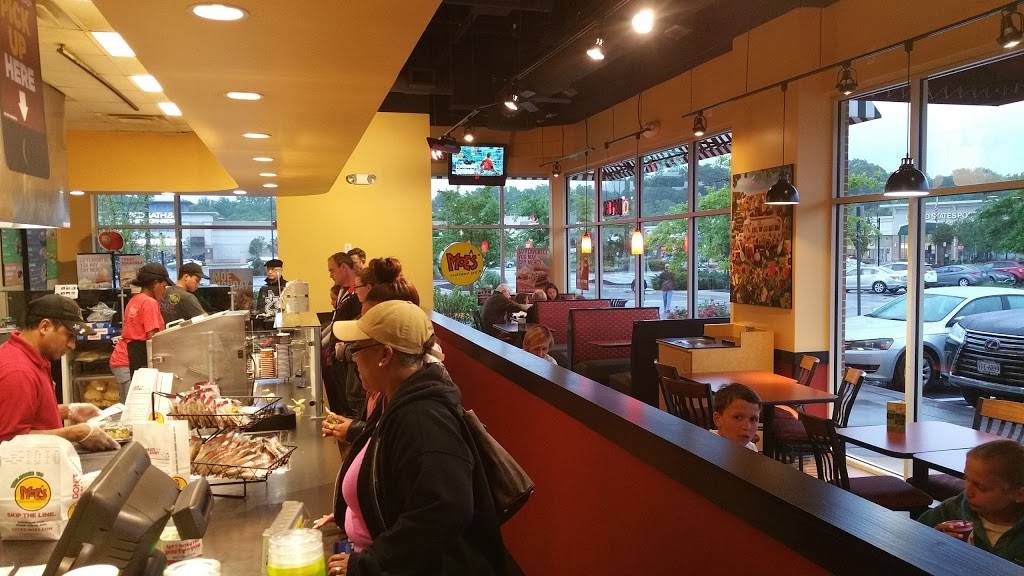 Moes Southwest Grill | restaurant | 7698 Richmond Hwy, Alexandria, VA 22306, USA | 7036601000 OR +1 703-660-1000