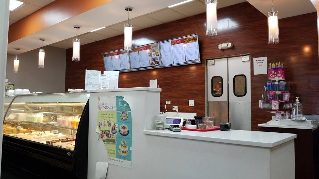 Hot Breads - Wheeling | bakery | 1201D N Elmhurst Rd, Prospect Heights, IL 60070, USA | 8479478253 OR +1 847-947-8253