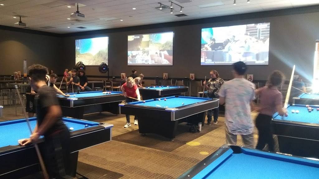 Main Event Fort Worth South | restaurant | 4801 Citylake Blvd E, Fort Worth, TX 76132, USA | 8172925555 OR +1 817-292-5555