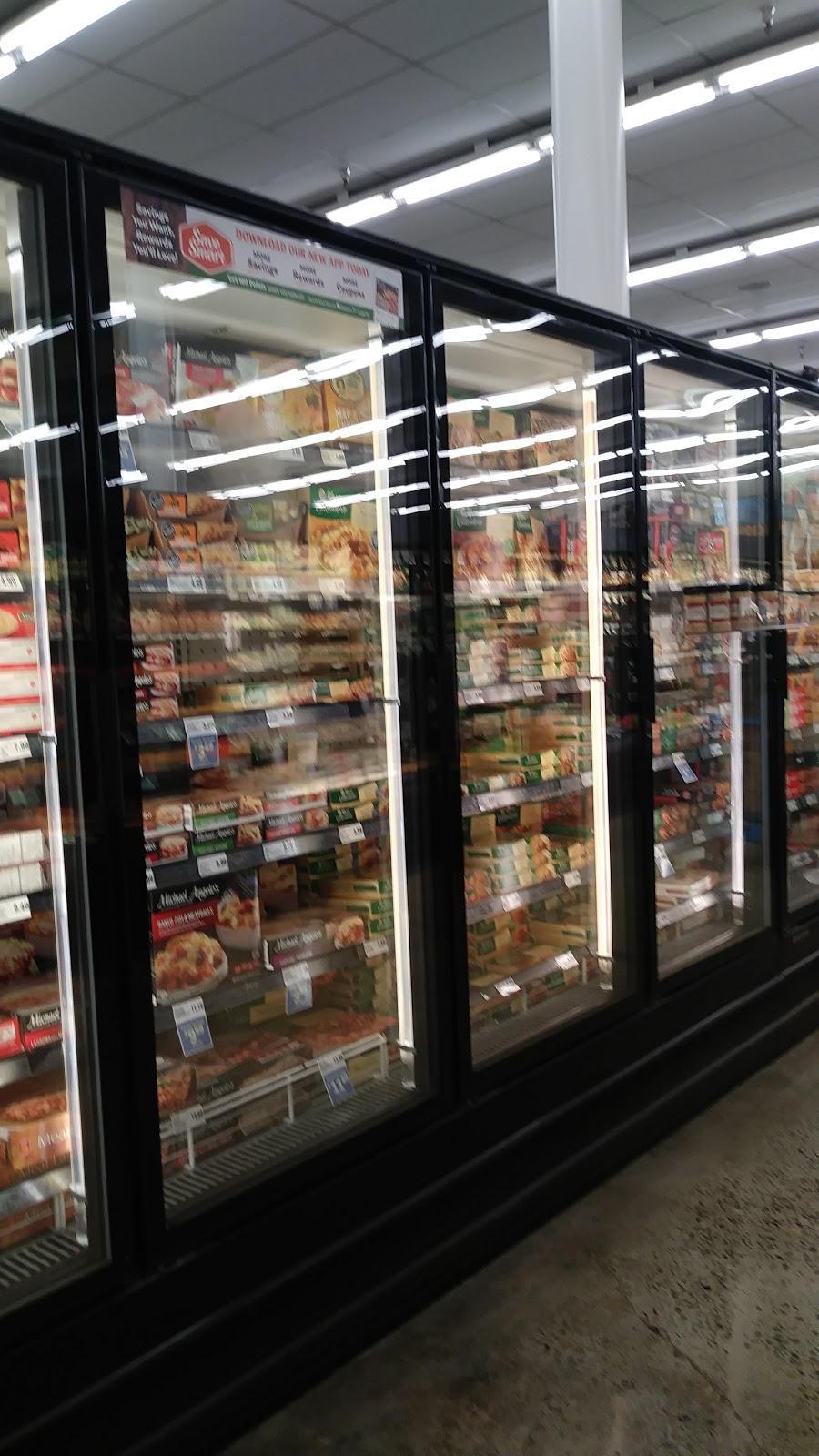 Save Mart | meal delivery | 900 W Henderson Ave, Porterville, CA 93257, USA | 5597811447 OR +1 559-781-1447