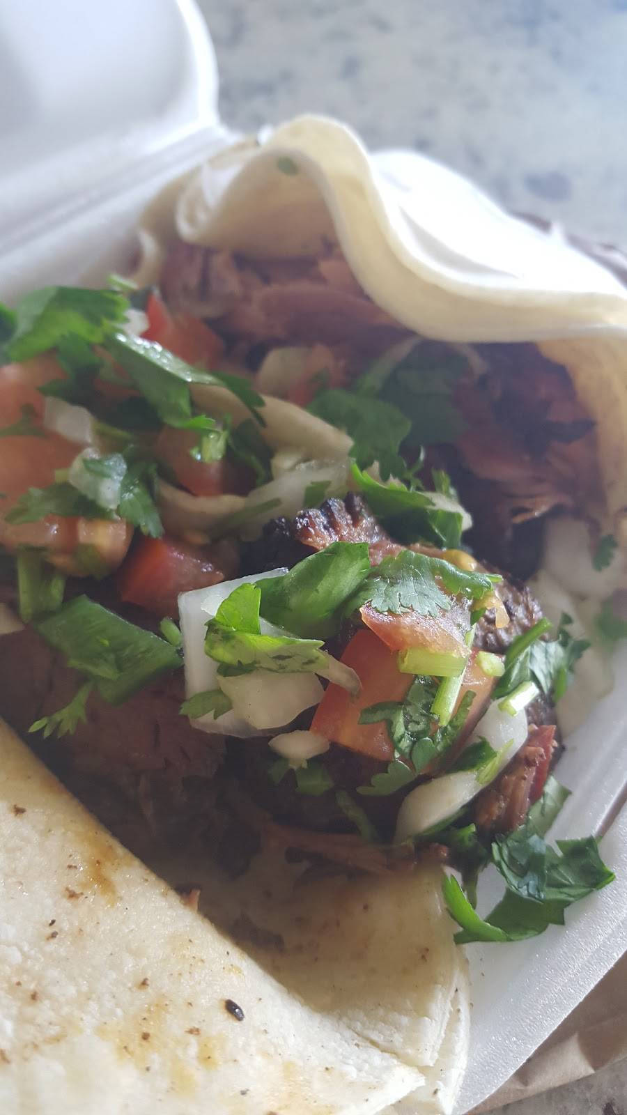 Gordos Tortas & BBQ | restaurant | 9601 US-290, Austin, TX 78737, USA | 5125072602 OR +1 512-507-2602