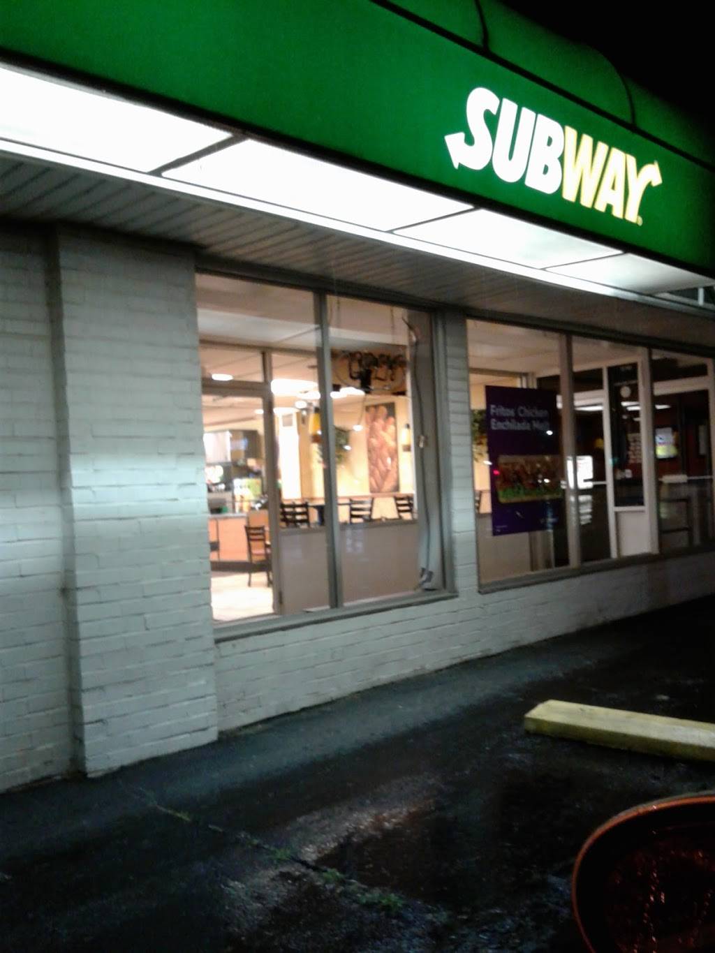 Subway | restaurant | 2203 E Prospect Rd, Ashtabula, OH 44004, USA | 4409926330 OR +1 440-992-6330