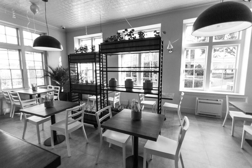 Hotel Weyanoke | cafe | 202 High St, Farmville, VA 23901, USA | 4346587500 OR +1 434-658-7500