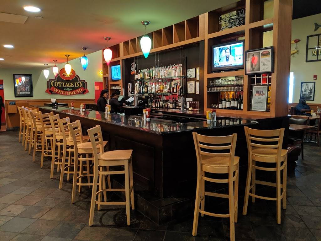 Max & Ermas | restaurant | 1500 N Military Hwy, Norfolk, VA 23502, USA | 7574668000 OR +1 757-466-8000