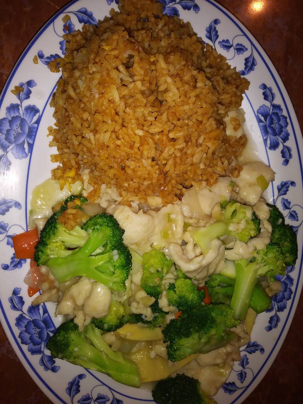 First Wok | restaurant | 3912 E San Miguel St, Colorado Springs, CO 80909, USA | 7195739585 OR +1 719-573-9585