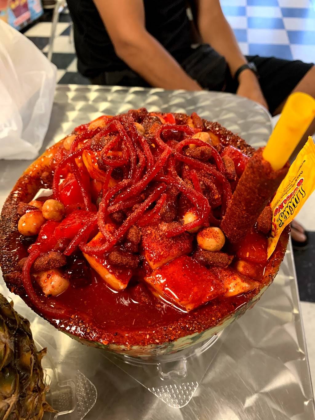 Paleteria y Neveria La Mexicana | restaurant | 1019 Granbury St, Cleburne, TX 76033, USA | 6823171740 OR +1 682-317-1740