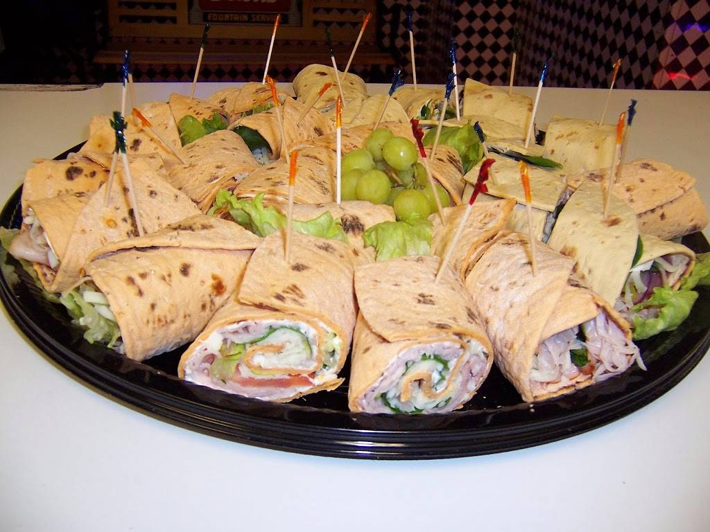 Wadhams House of Pizza | restaurant | 5433 Lapeer Rd, Kimball, MI 48074, USA | 8109872131 OR +1 810-987-2131