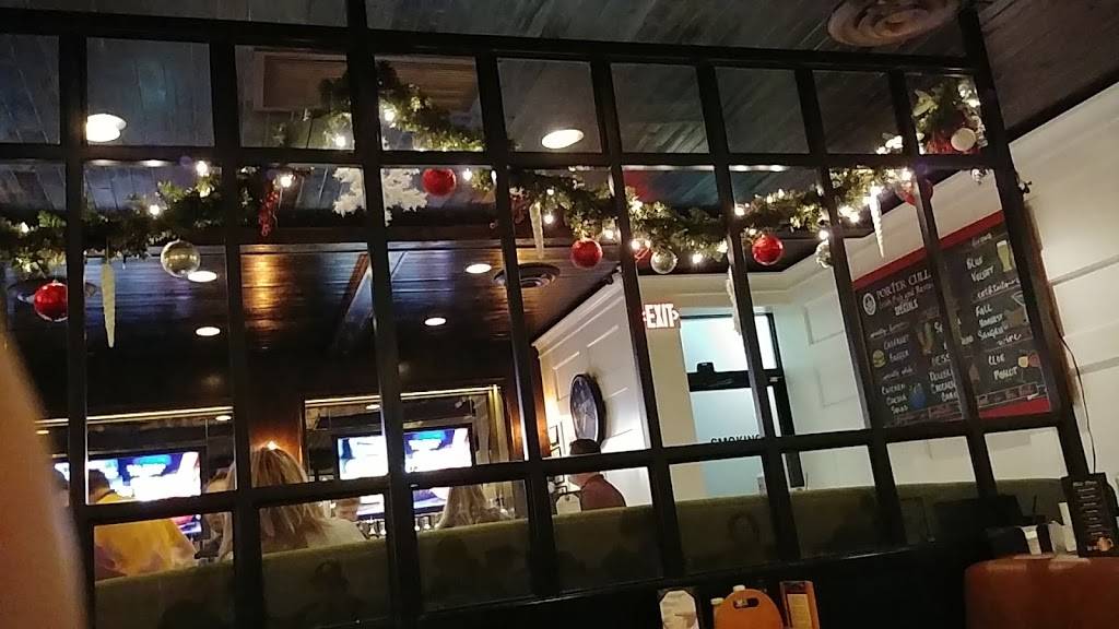 Porter Cullens Irish Pub & Restaurant | restaurant | 3541 W 99th St, Evergreen Park, IL 60805, USA | 7089075558 OR +1 708-907-5558