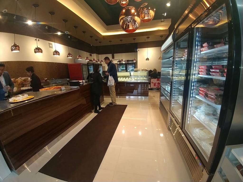 Premium Sweets | restaurant | 4099 Erin Mills Pkwy, Mississauga, ON L5L 3P9, Canada | 9056075688 OR +1 905-607-5688