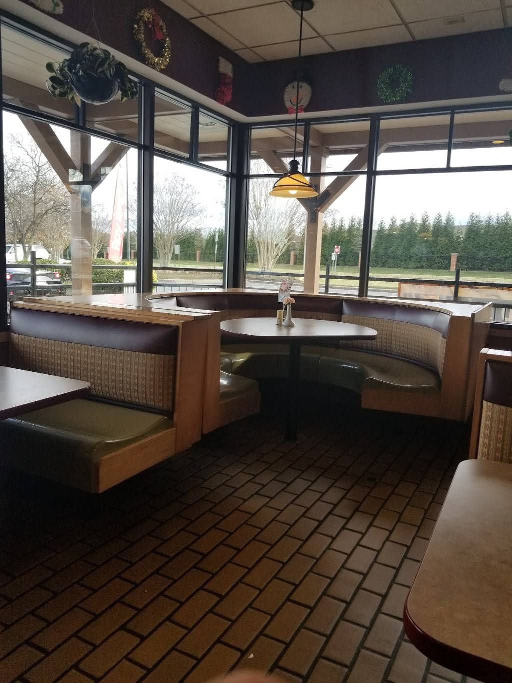 Roy Rogers | restaurant | 9607 Lost Knife Rd, Gaithersburg, MD 20877, USA | 3018695300 OR +1 301-869-5300