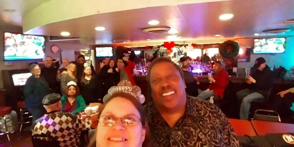 At the Office Bar & Grill | restaurant | 30511 Euclid Ave, Wickliffe, OH 44092, USA | 4409441743 OR +1 440-944-1743