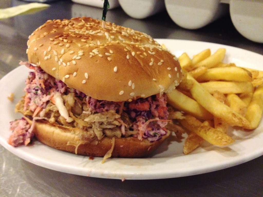 Hilltop Fish Fare & Steakhouse | restaurant | 1602 E Roosevelt Blvd, Monroe, NC 28112, USA | 7042893733 OR +1 704-289-3733