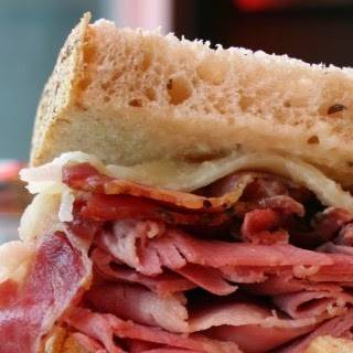 Murphys Deli | restaurant | 545 Greens Pkwy, Houston, TX 77067, USA | 8322864173 OR +1 832-286-4173