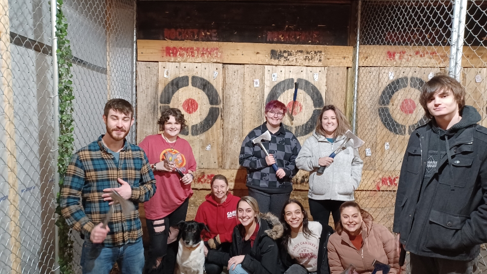 Rocket Axe Throwing - Industry Brewing | restaurant | 8012 N Hale Ave, Peoria, IL 61615, USA | 3093615502 OR +1 309-361-5502