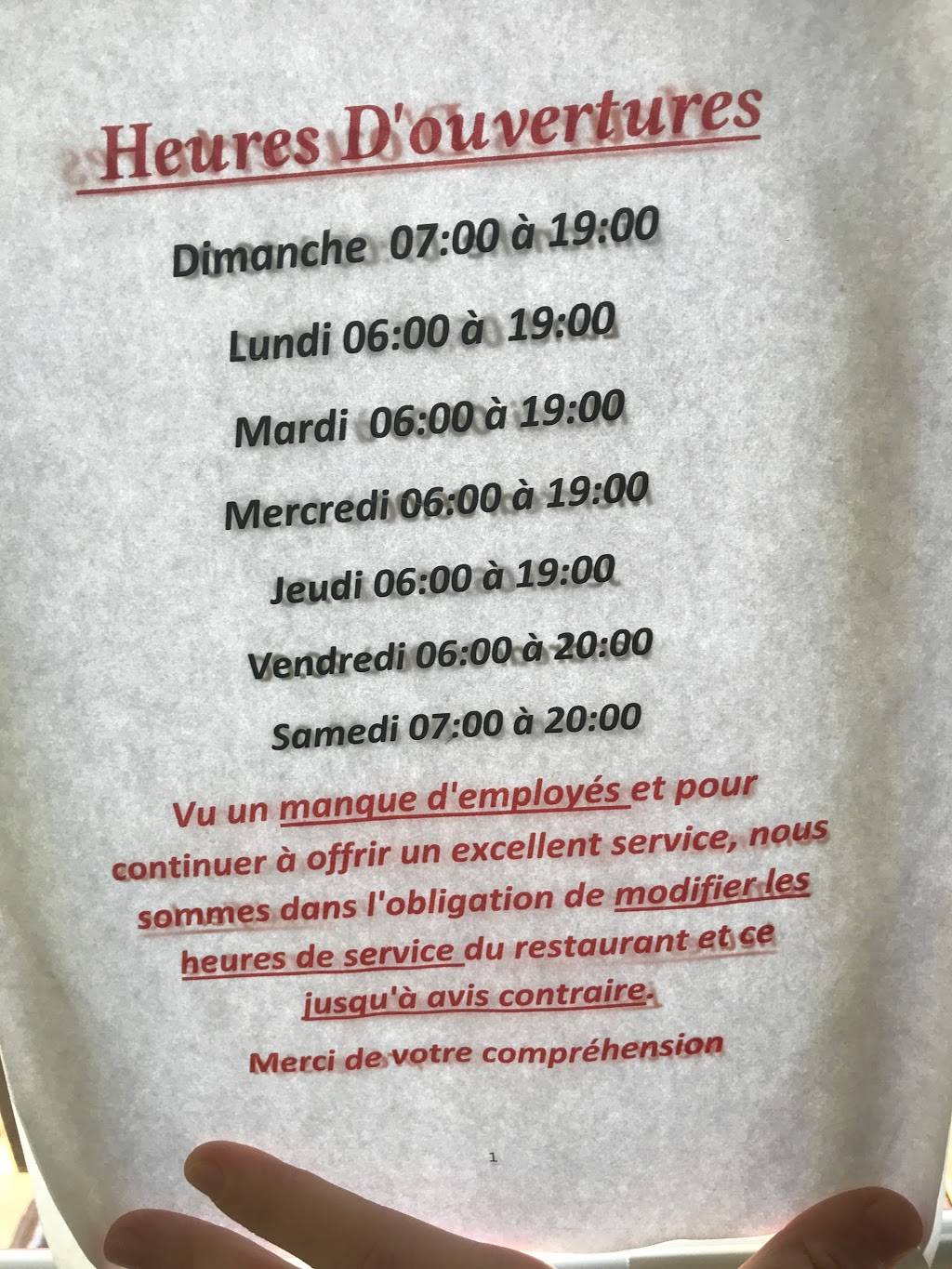 Restaurant La Poutinette | restaurant | 770 Rue Principale, Wickham, QC J0C 1S0, Canada | 8193985292 OR +1 819-398-5292