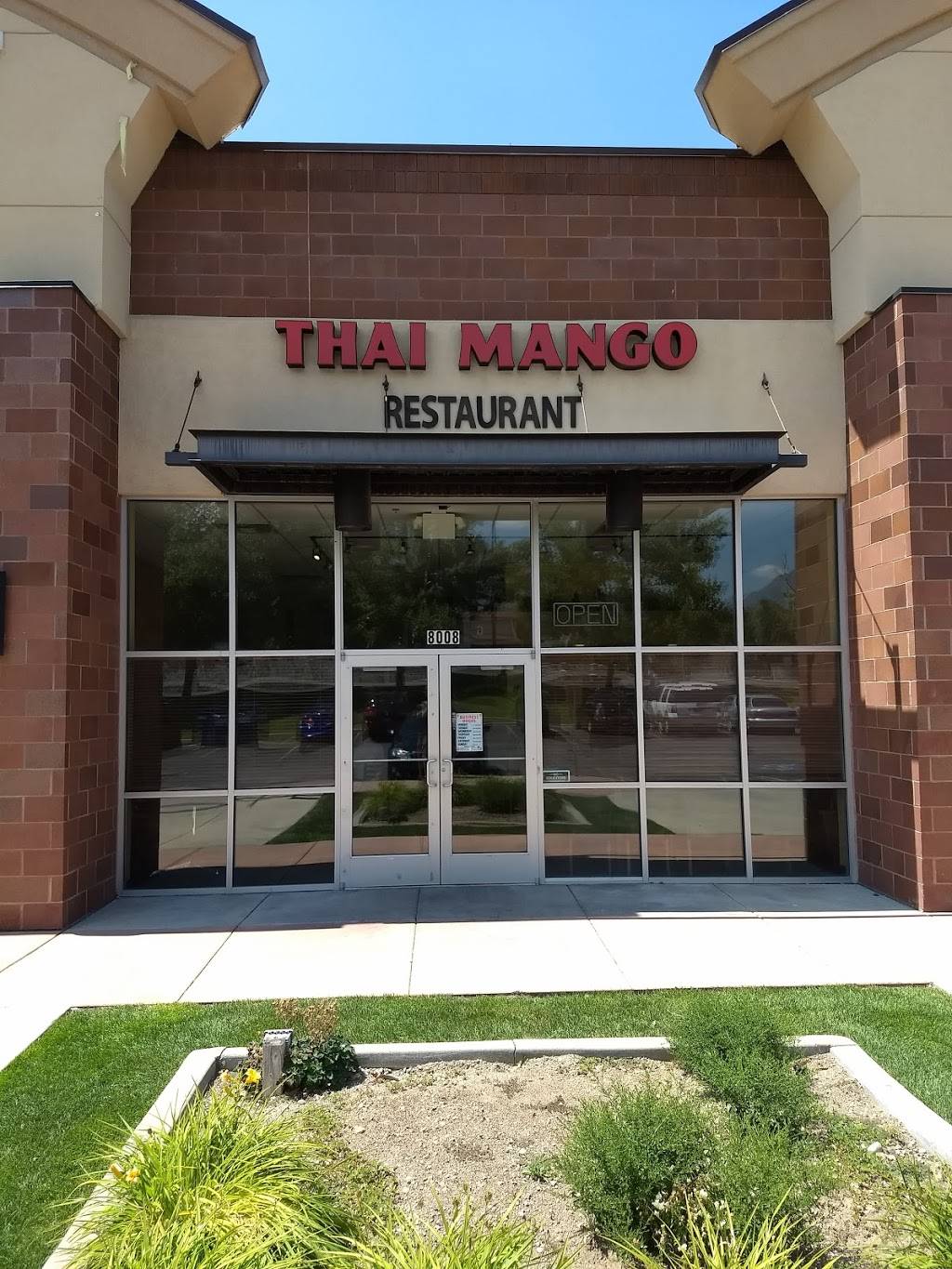 Thai Mango | restaurant | 8008 1300 E, Sandy, UT 84094, USA | 8019309950 OR +1 801-930-9950