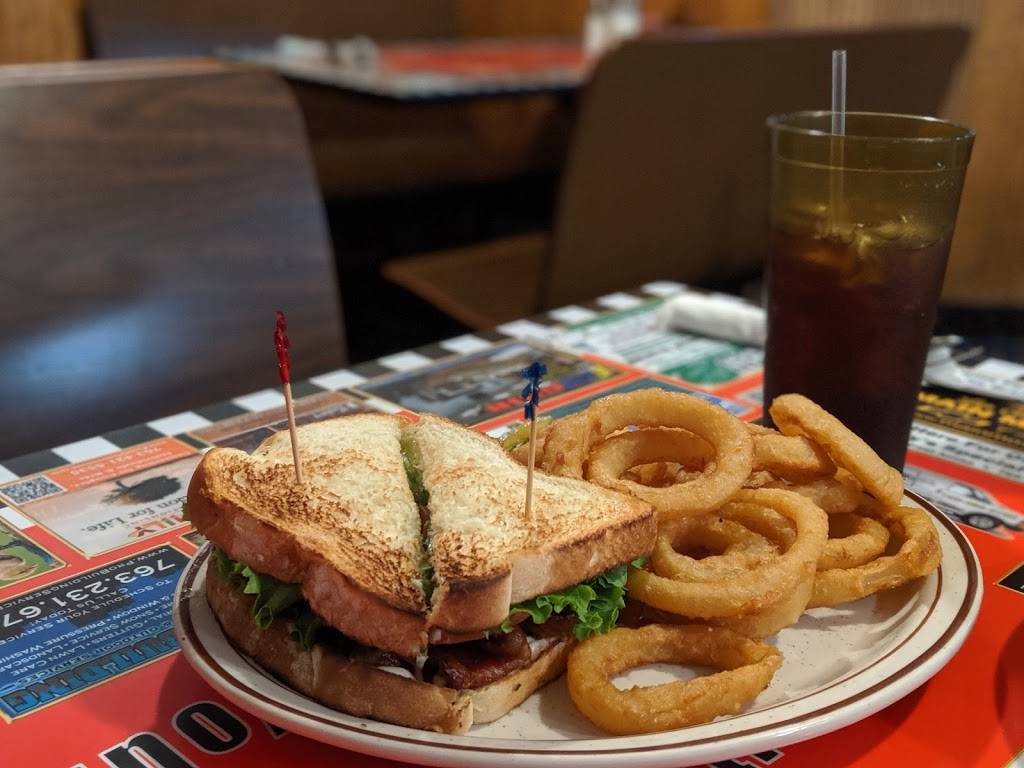 Sparkys Cafe | cafe | 12 Bridge Square, Anoka, MN 55303, USA | 7634270076 OR +1 763-427-0076