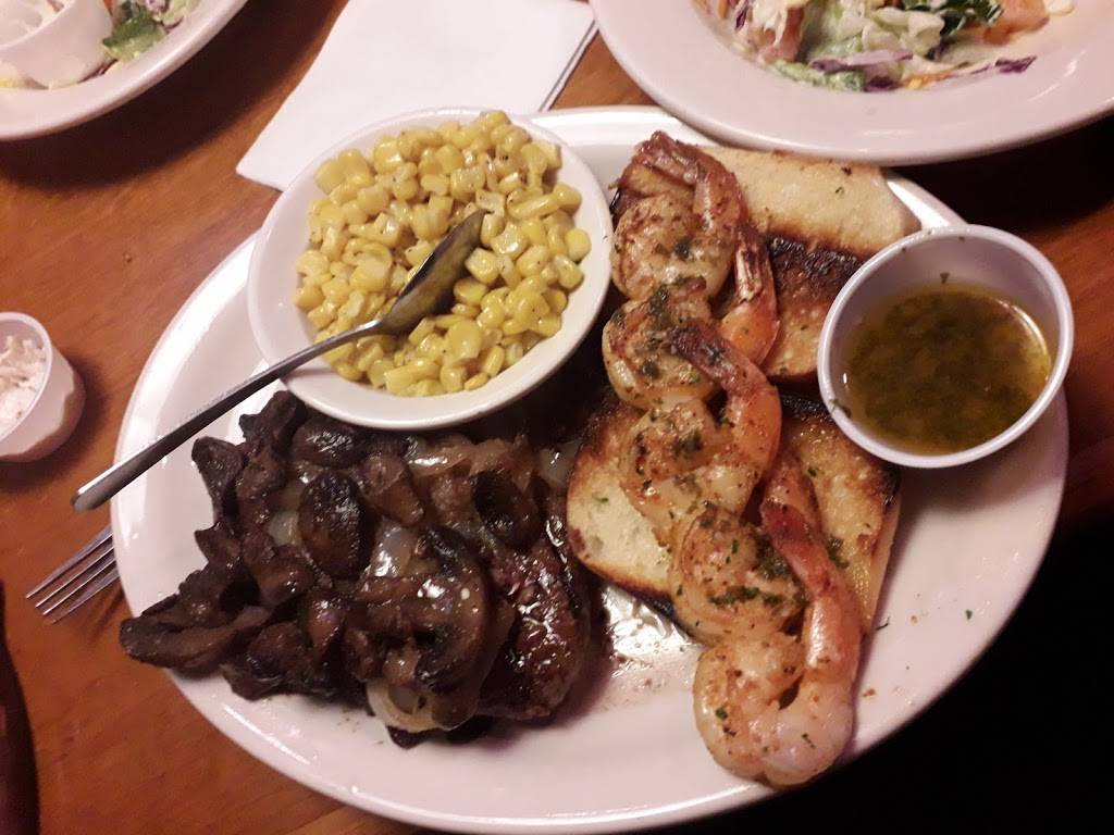 Texas Roadhouse | restaurant | 4125 TX-121, The Colony, TX 75056, USA | 9726256600 OR +1 972-625-6600